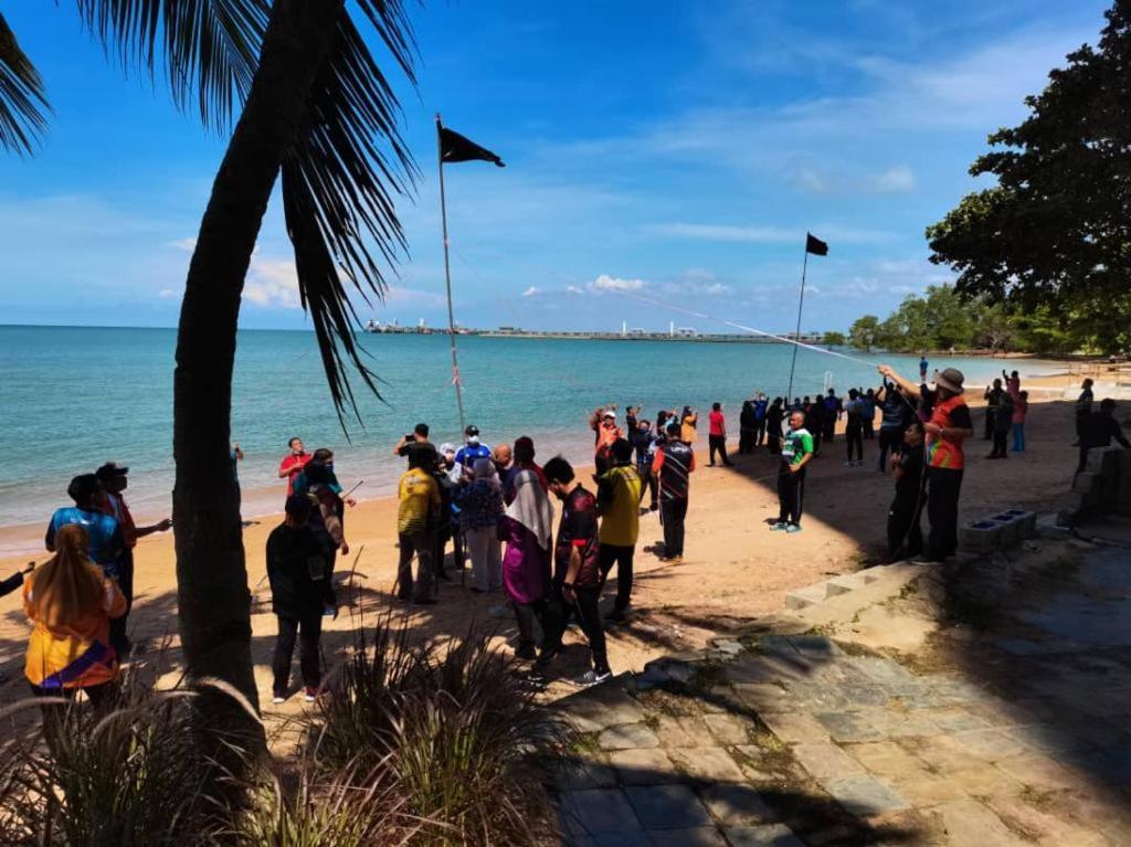 Ehsan Seaview Hotel Port Dickson Eksteriør bilde